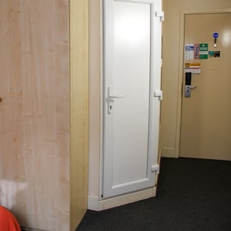 Standard Single - Image 3