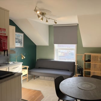 Studio 8 - Image 1