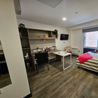 Premium Studio - Image 1