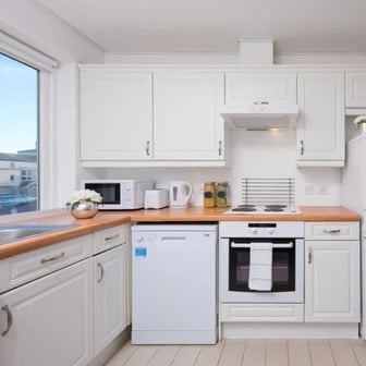 2 Bed With Study - Image 5