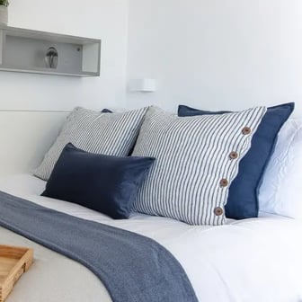 Premium En suite With Sea View - Image 1
