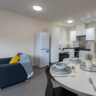 2 Bedroom Apartment - Image 1