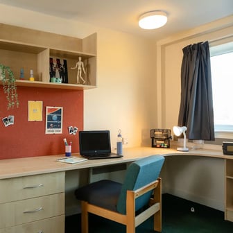 En suite – Platinum - Image 2