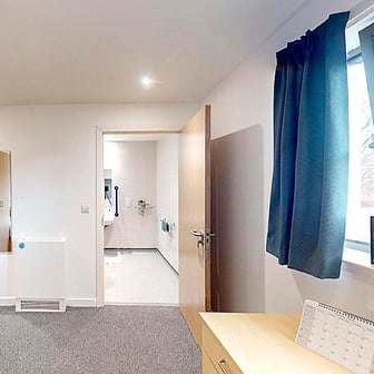 2 Bed Accessible Apartment - Image 3