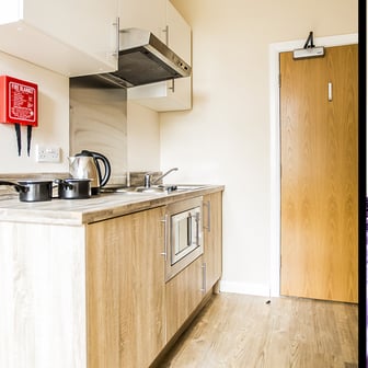 Small en-suite Bedrooms - Image 2