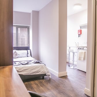 En Suite bedrooms - Image 1