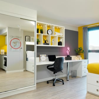 Maxwell Studio