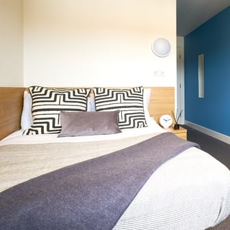 Classic Ensuite - Image 2