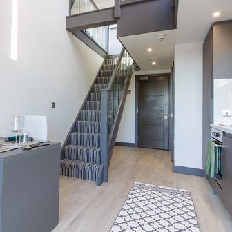 Premium Mezzanine Studio - Image 6