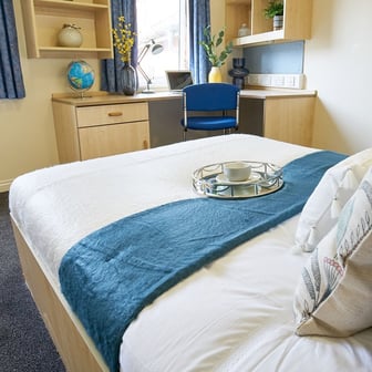 Deluxe Double Ensuite - Image 3