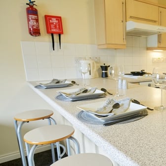 Deluxe Ensuite - Image 7