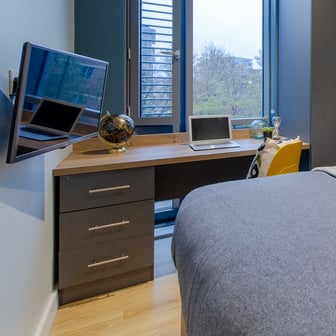 2 Bed Apartment - Image 1