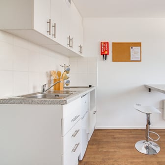 Platinum Studio - Image 8