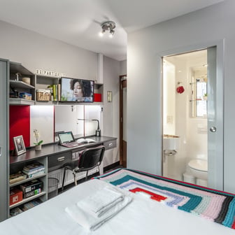 Gold en-suite apartment