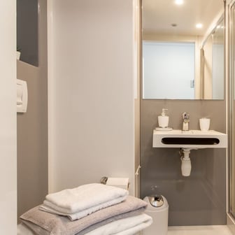 Premium Ensuite - Image 3