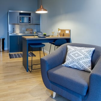 Premium 1 Bedroom Apartment - Image 1