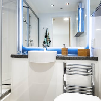 Ensuite