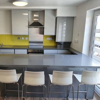 Silver Ensuite - Image 6