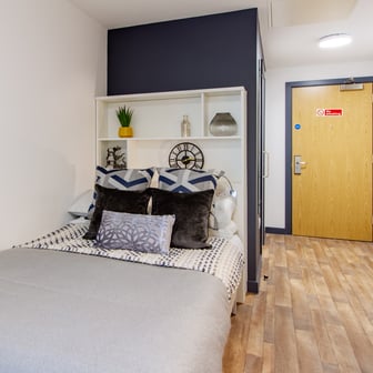 Premium Studio - Image 1