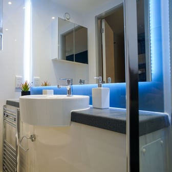 Classic Ensuite - Image 4