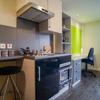 Silver Studio - Image 6