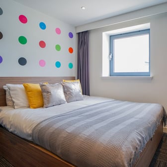 2 Bedroom Apartment - Image 2