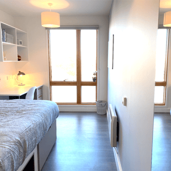 Premier Ensuite Plus - Image 2