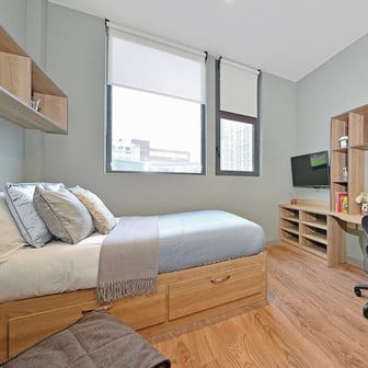 Premium Studio - Image 3