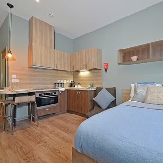 Premium Studio - Image 1