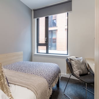 Classic Ensuite Townhouse - Image 2