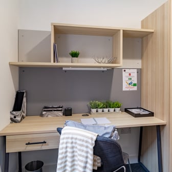 Classic Ensuite Townhouse - Image 3