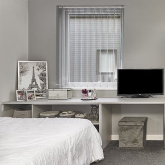 Premium Plus Studio - Image 1