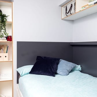 Deluxe En Suite - Image 1