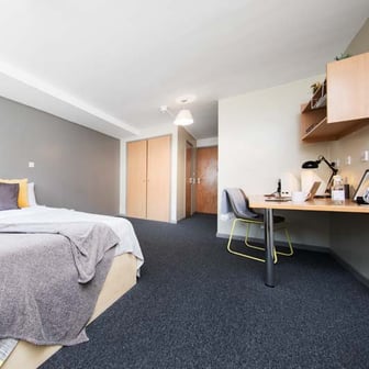 Premium Plus Ensuite - Image 1
