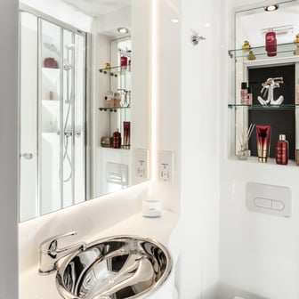 Ensuite bathroom