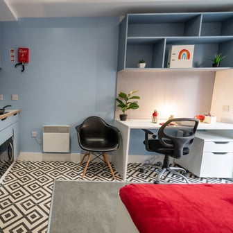 Premium Studio - Image 2