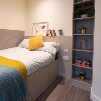 1 Bed Apartment - Image 1