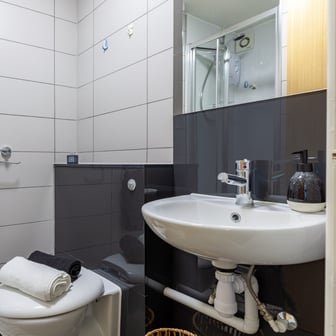 Premium Ensuite - Image 3