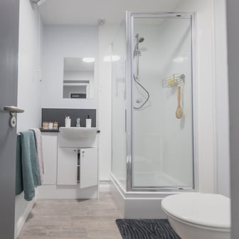 Bronze Plus Room - Image 11