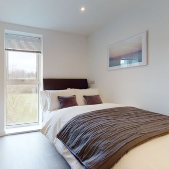 Classic Plus Accessible Studio - Image 1