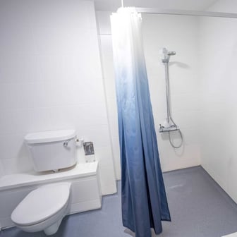 Luxury Adaptable Studio - Image 3