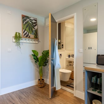 Luxury Studio - Image 6