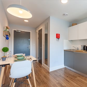Premium Studio - Image 2