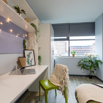 Gold Ensuite - Image 5