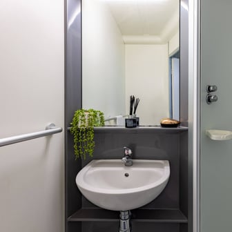 Premium Ensuite - Image 7