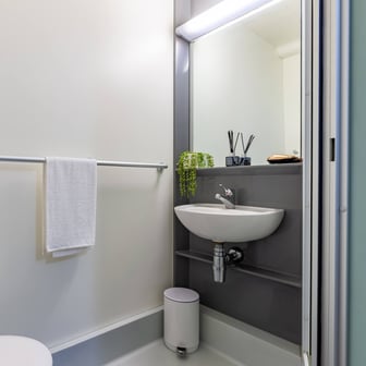 Premium Ensuite - Image 5
