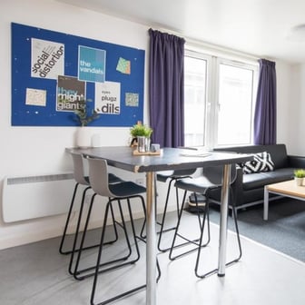 Non Ensuite - Platinum - Image 1