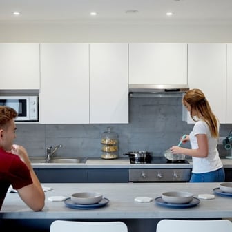 Silver Ensuite - Image 3