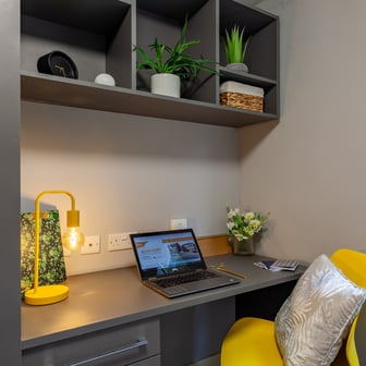 Deluxe Ensuite - Image 4