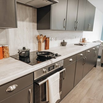 Bronze En Suite (Washer/Dryer) - Image 8